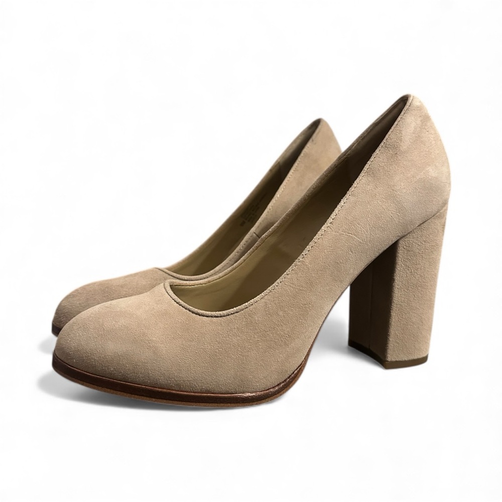 NEW! ISOLA Women’s Hayley Chunky Heels Suede Fashion Pumps Shoes Nude Tan 9 M